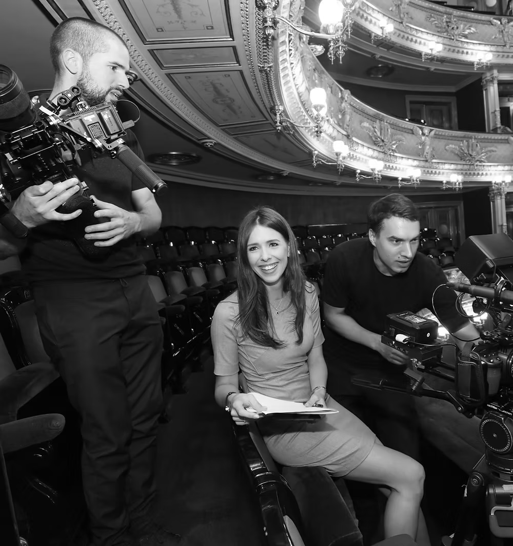 Gabriela Directing